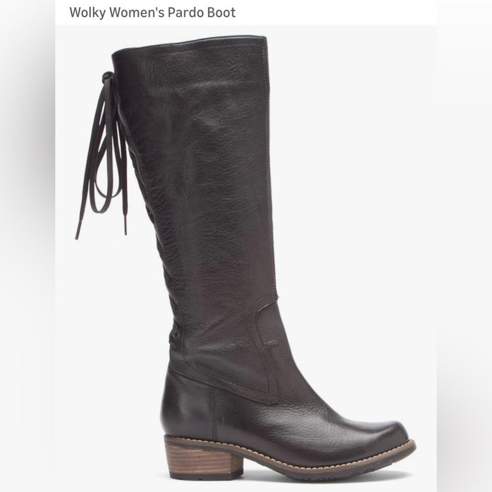 WOLKY WOMENS PARDO LEATHER LACE BACK BOOT
SIZE 38